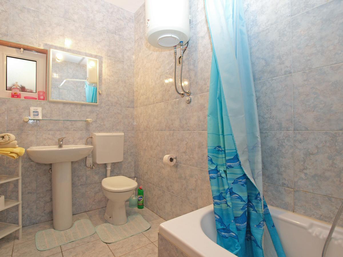Apartment Vladimira 1569 Πούλα Εξωτερικό φωτογραφία